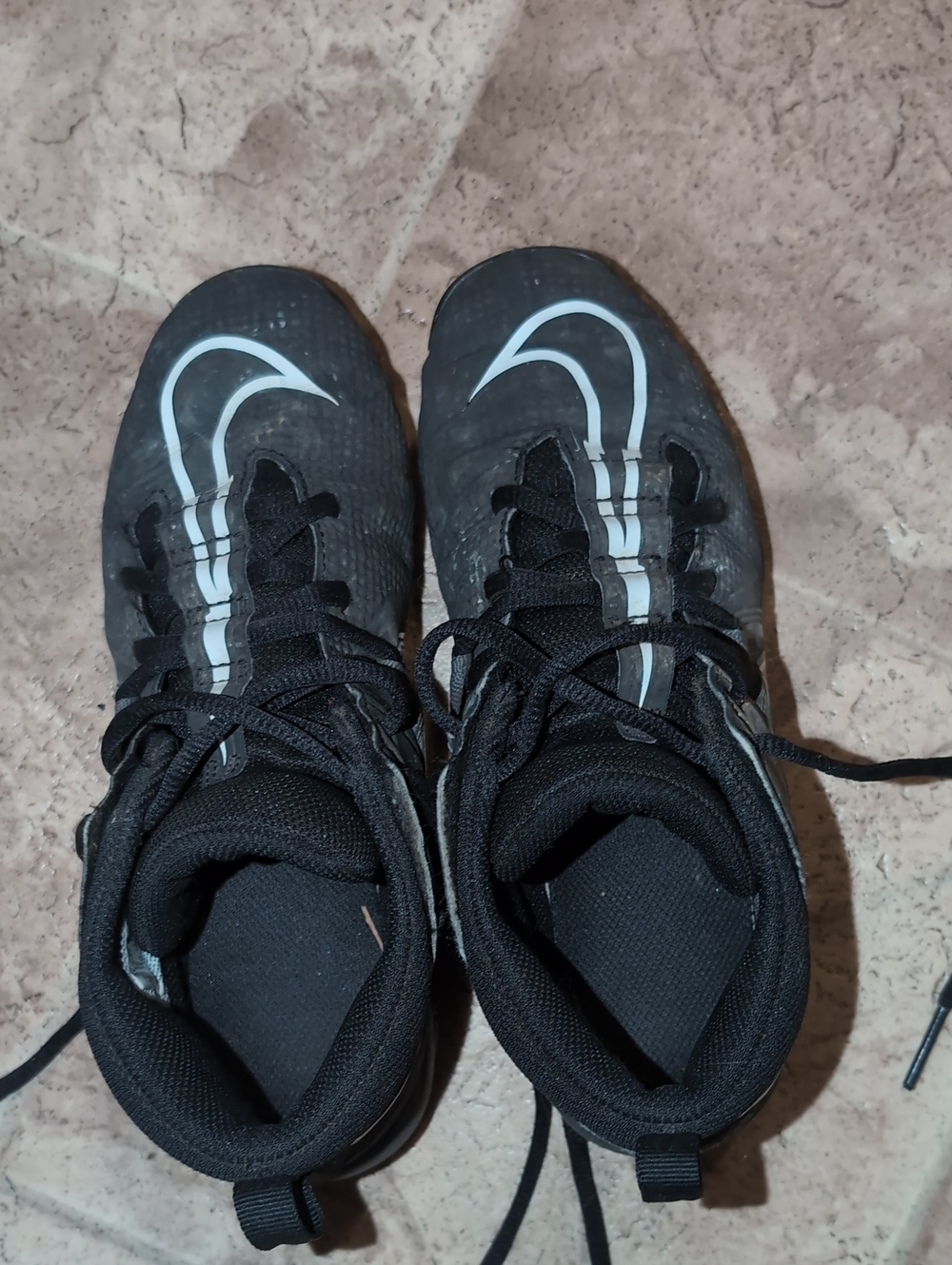 Nike Black Cleats 4Y